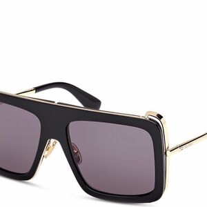 Elegant Black and Gold Women's Sunglasses